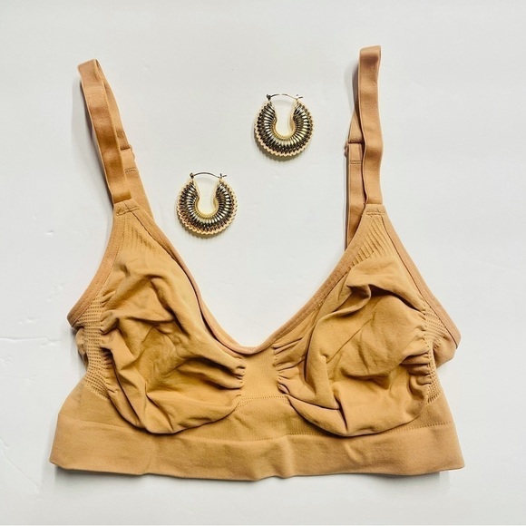 Skims fits everybody nude bra size small - Picture 1 of 2
